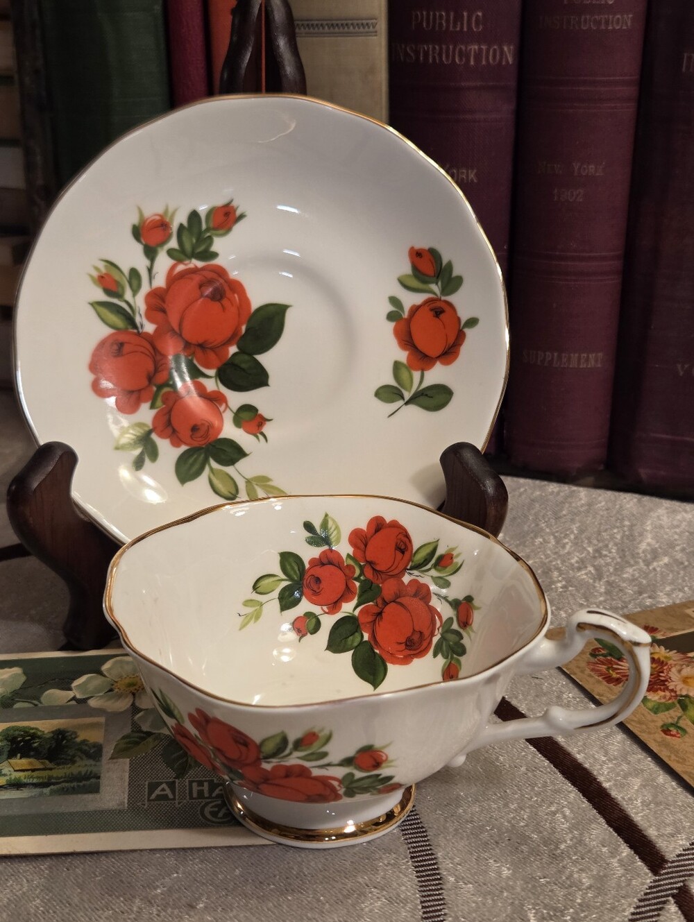 Red Flowers England Teacup Saucer Set